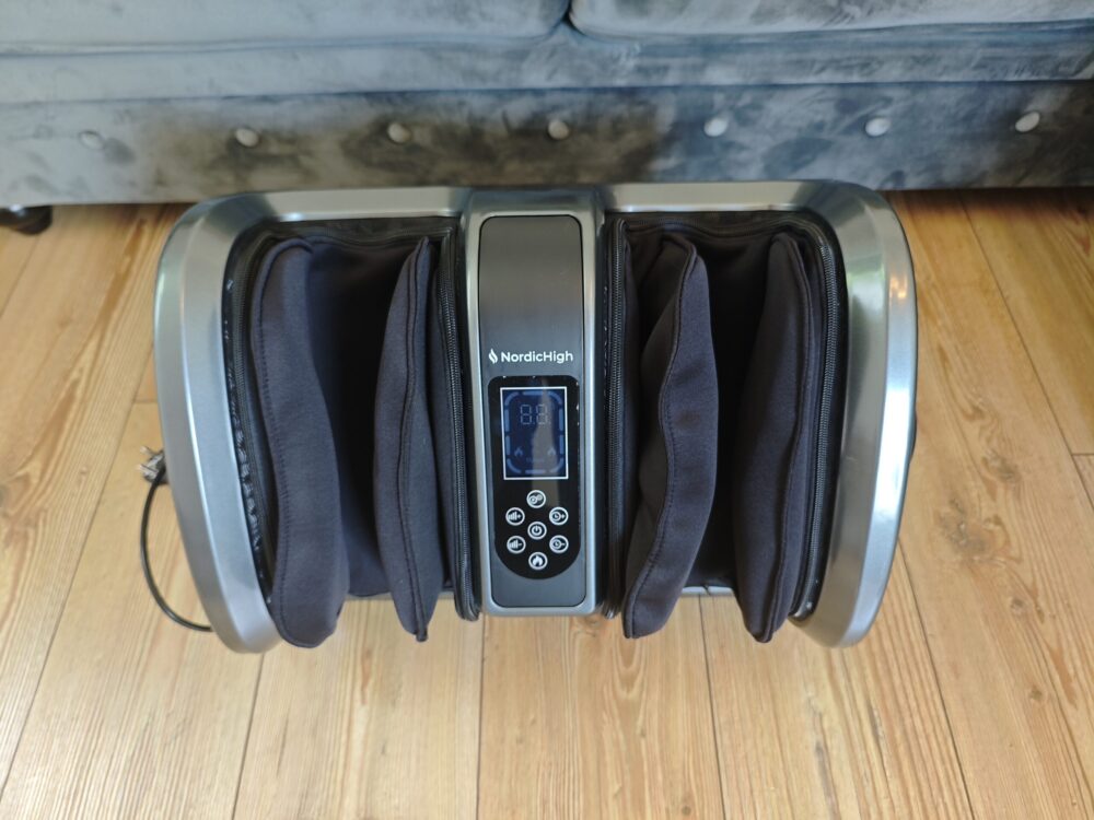 NordicHigh Fodmassager Pro+ i stående tilstand